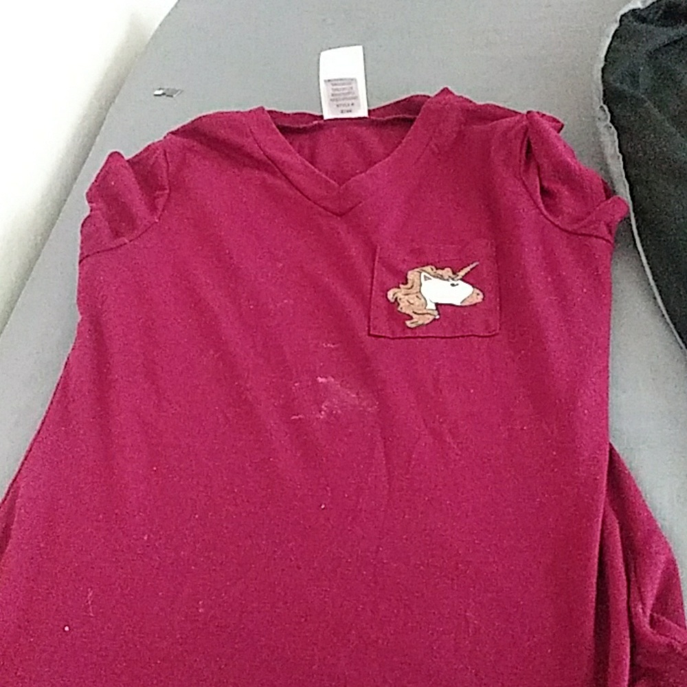 Unicorn tee